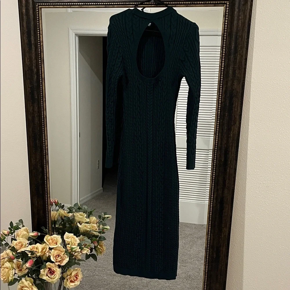 Ronny Kobo Collection Elegant Cut Out Back Midi Sweater Dress - Picture 6 of 9